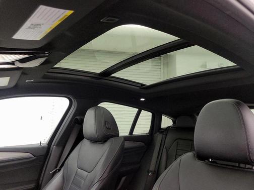 2020 BMW X4 xDrive30i