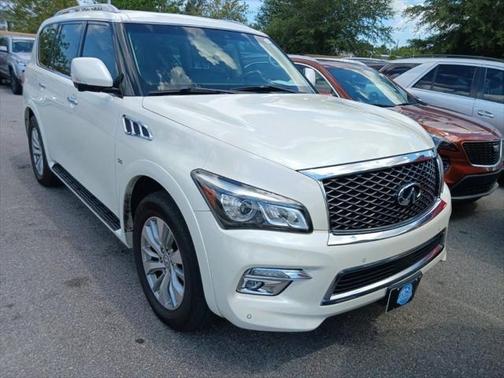 2017 INFINITI QX80 Base
