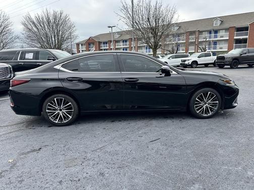 2024 Lexus ES 350 Base