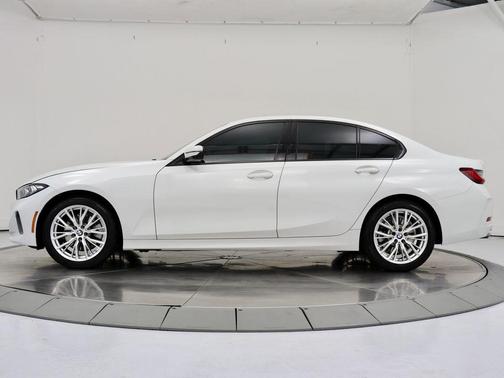 2023 BMW 330 330i