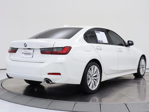 2023 BMW 330 330i
