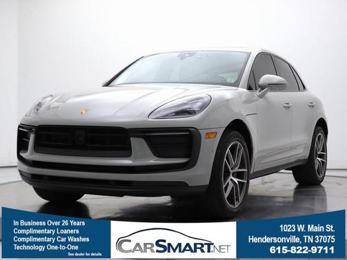 2022 Porsche Macan Base