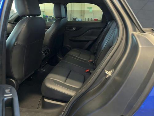 2018 Jaguar F-PACE 35t Premium