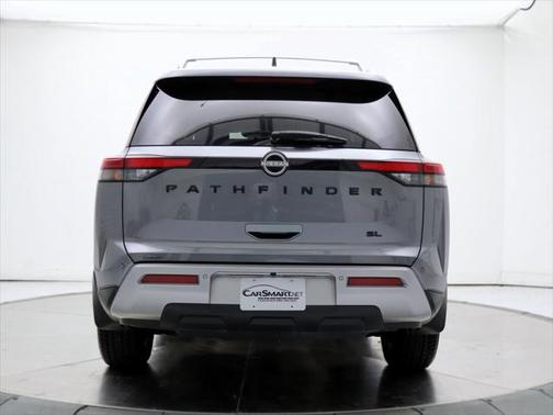 2023 Nissan Pathfinder SL FWD