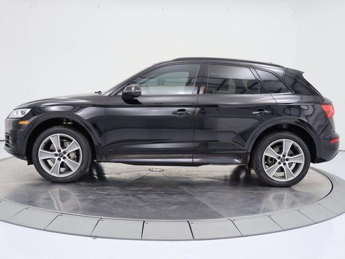 2020 Audi Q5 45 Premium Plus