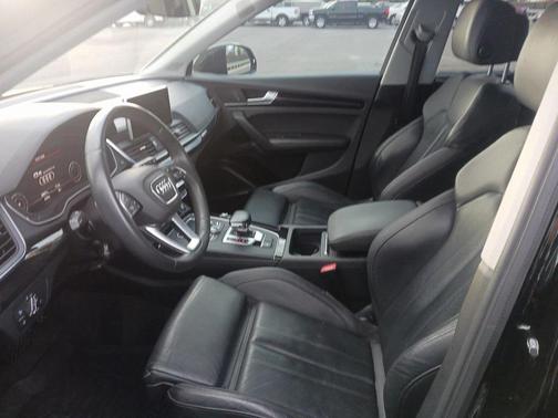 2020 Audi Q5 45 Premium Plus