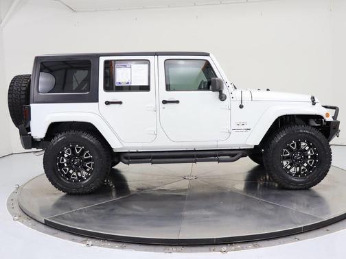 2018 Jeep Wrangler JK Unlimited Sahara