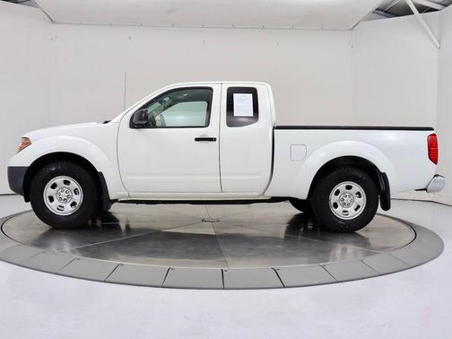 2021 Nissan Frontier S