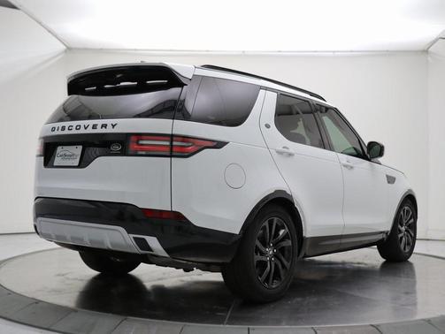 2020 Land Rover Discovery Landmark Edition