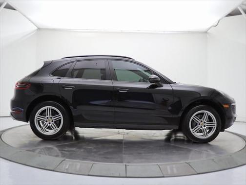 2018 Porsche Macan Base