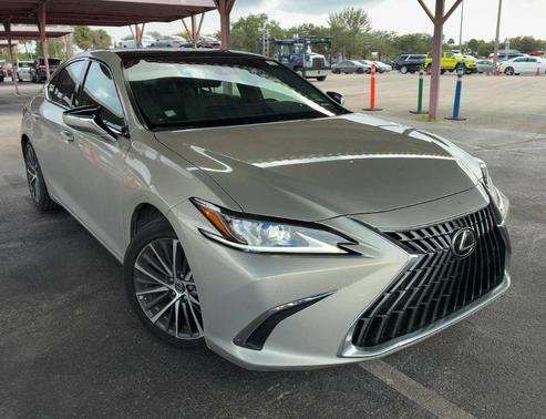 2022 Lexus ES 350 Premium