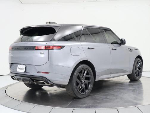 2023 Land Rover Range Rover Sport SE