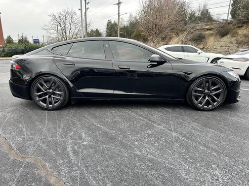 2021 Tesla Model S Plaid
