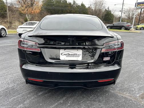 2021 Tesla Model S Plaid
