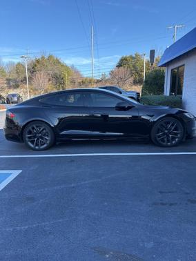 2021 Tesla Model S Plaid