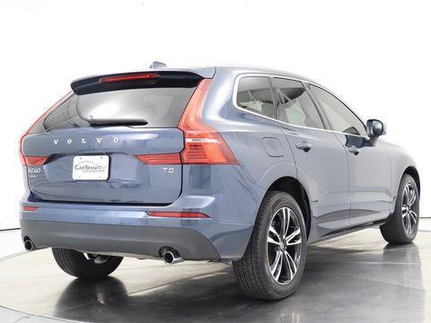 2021 Volvo XC60 T5 Momentum