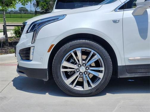 2021 Cadillac XT5 Premium Luxury