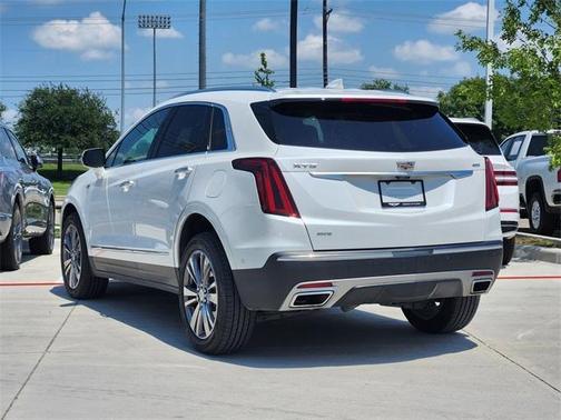 2021 Cadillac XT5 Premium Luxury