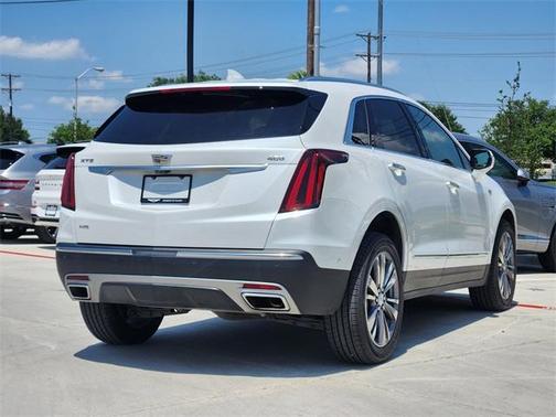 2021 Cadillac XT5 Premium Luxury