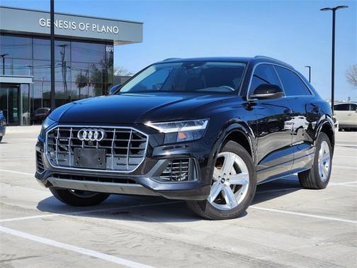 2021 Audi Q8 55 Premium