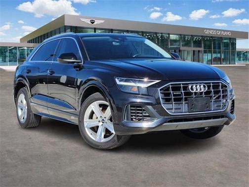 2021 Audi Q8 55 Premium