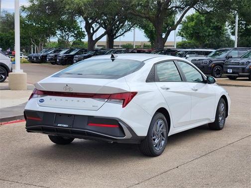 2025 Hyundai ELANTRA HEV Blue