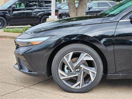 2025 Hyundai ELANTRA HEV Limited