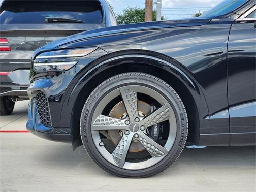 2025 Genesis GV70 2.5T