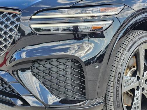 2025 Genesis GV70 2.5T