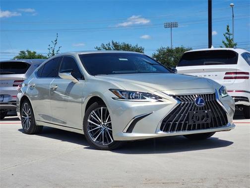 2022 Lexus ES 300h 300H