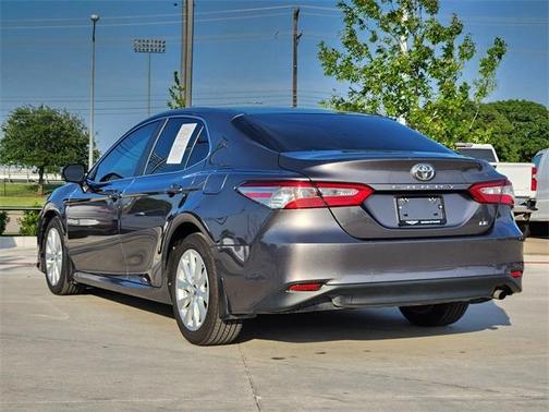 2018 Toyota Camry LE