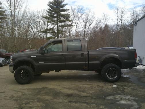 2005 Ford F-350 XL Crew Cab