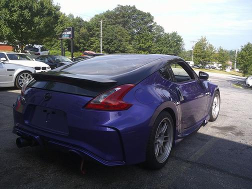 2011 Nissan 370Z Base
