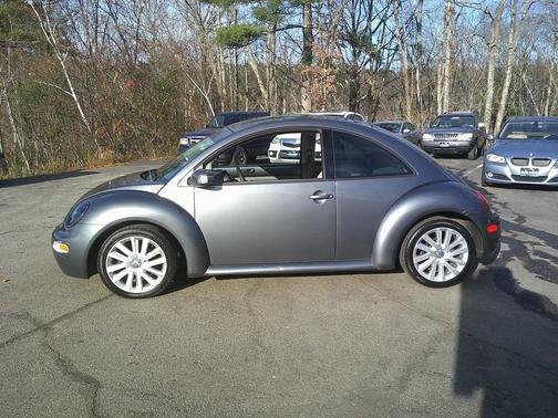 2004 Volkswagen New Beetle GL