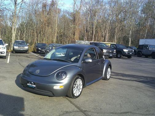 2004 Volkswagen New Beetle GL