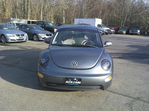 2004 Volkswagen New Beetle GL