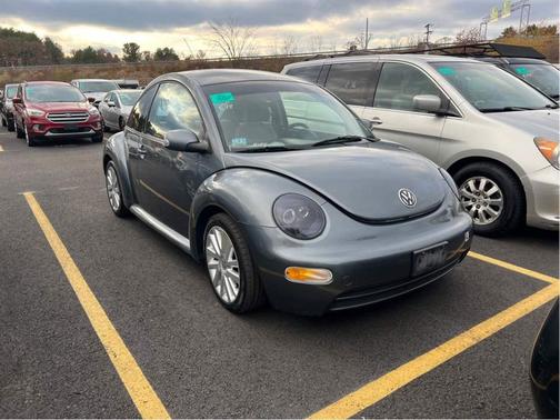 2004 Volkswagen New Beetle GL