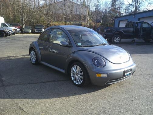 2004 Volkswagen New Beetle GL