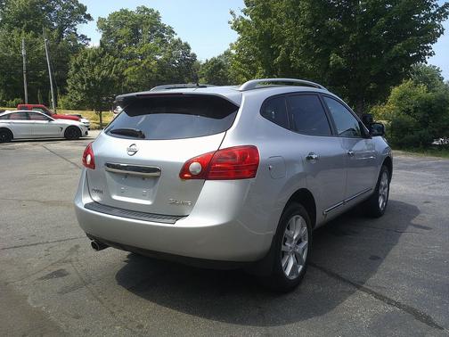 2013 Nissan Rogue SV w/SL Pkg