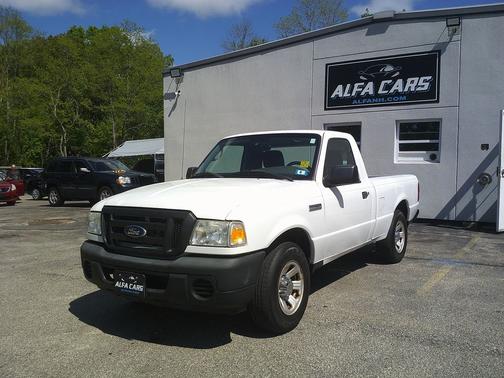 White 2011 Ford Ranger XL