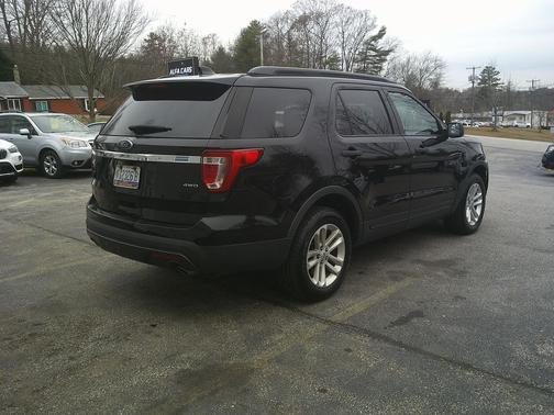 2016 Ford Explorer Base