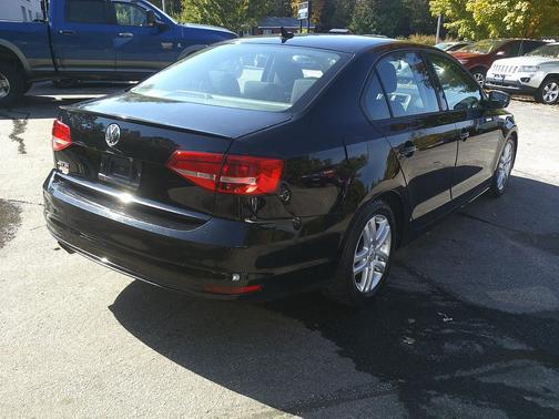 2015 Volkswagen Jetta Auto S w/Technology