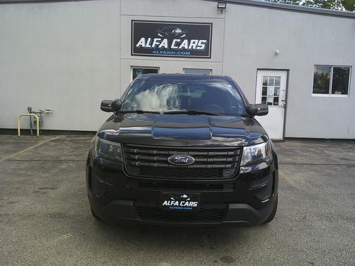 Black 2017 Ford Utility Police Interceptor Base