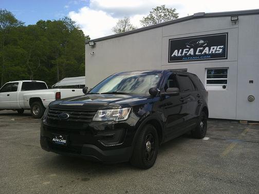 Black 2017 Ford Utility Police Interceptor Base