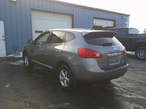2013 Nissan Rogue S
