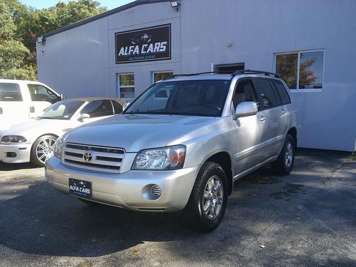 2004 Toyota Highlander Base