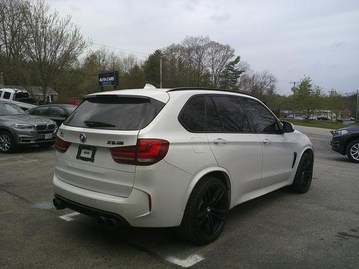 White 2017 BMW X5 M Base