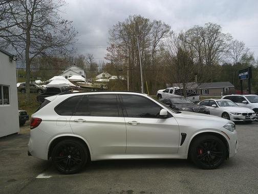 White 2017 BMW X5 M Base