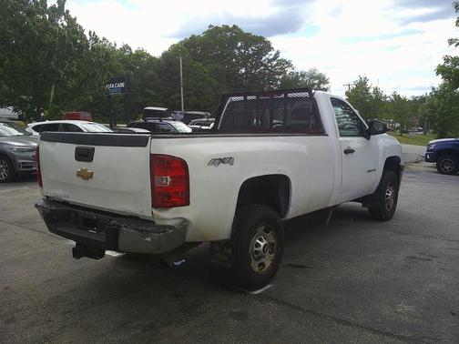White 2013 Chevrolet Silverado 2500 Work Truck