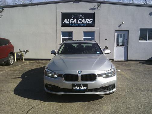 Silver 2016 BMW 320 i